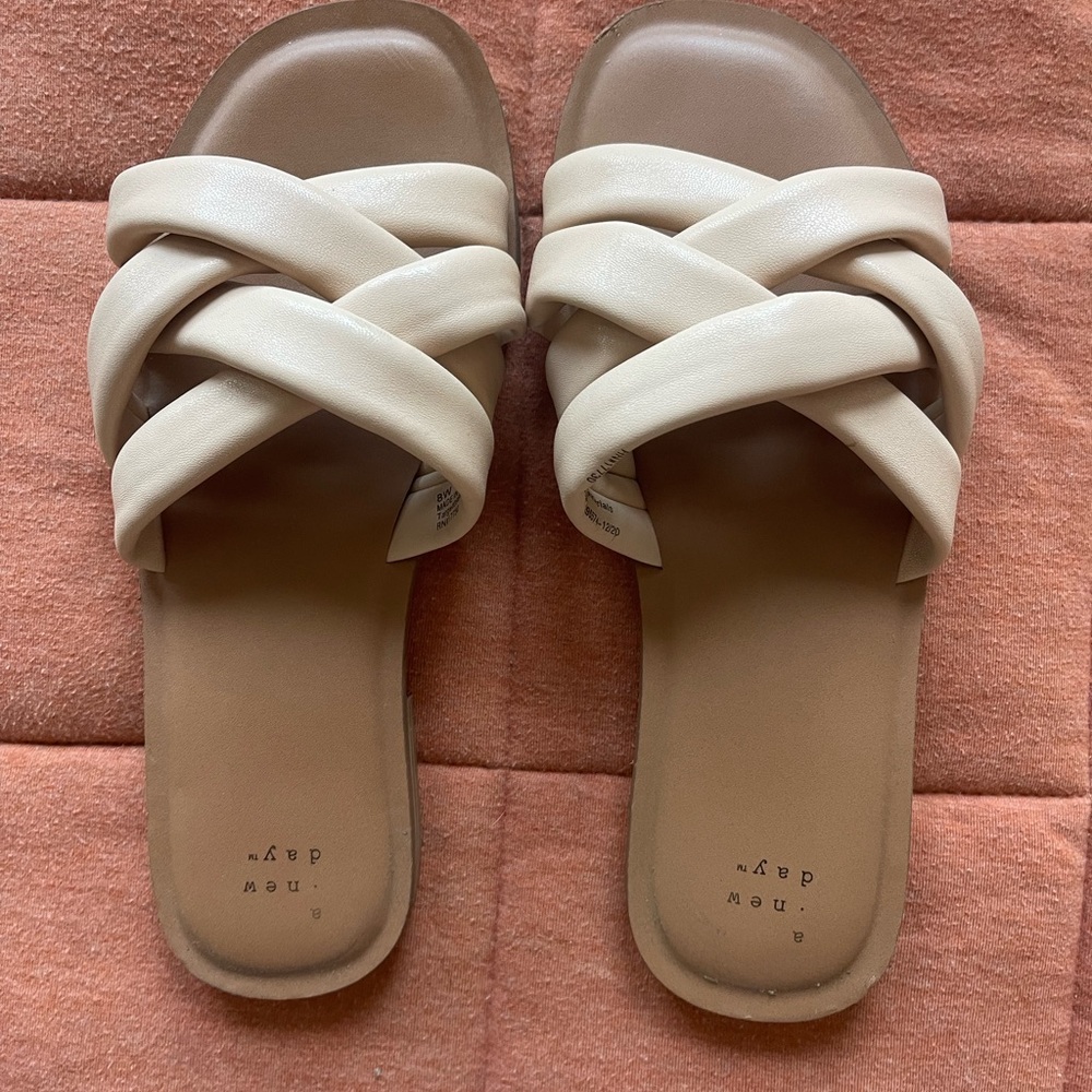 Women's Cream Slide Sandals